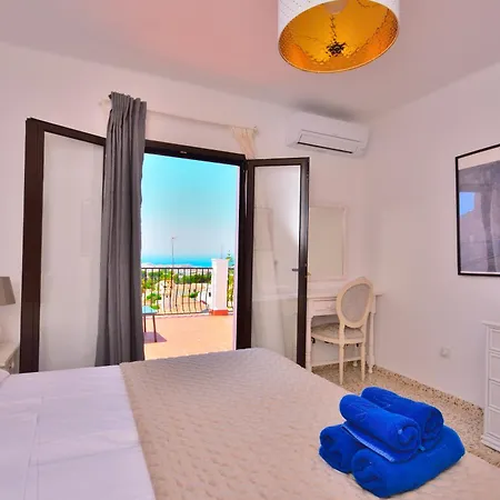 Villa Little Castle Sea&mountain - Vistas Al Mar Y Piscina Privada En Capistrano Village Urbanizacion,