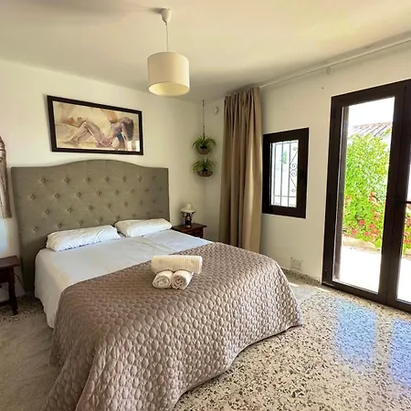 Little Castle Sea&mountain - Vistas Al Mar Y Piscina Privada En Capistrano Village Urbanizacion, וילה